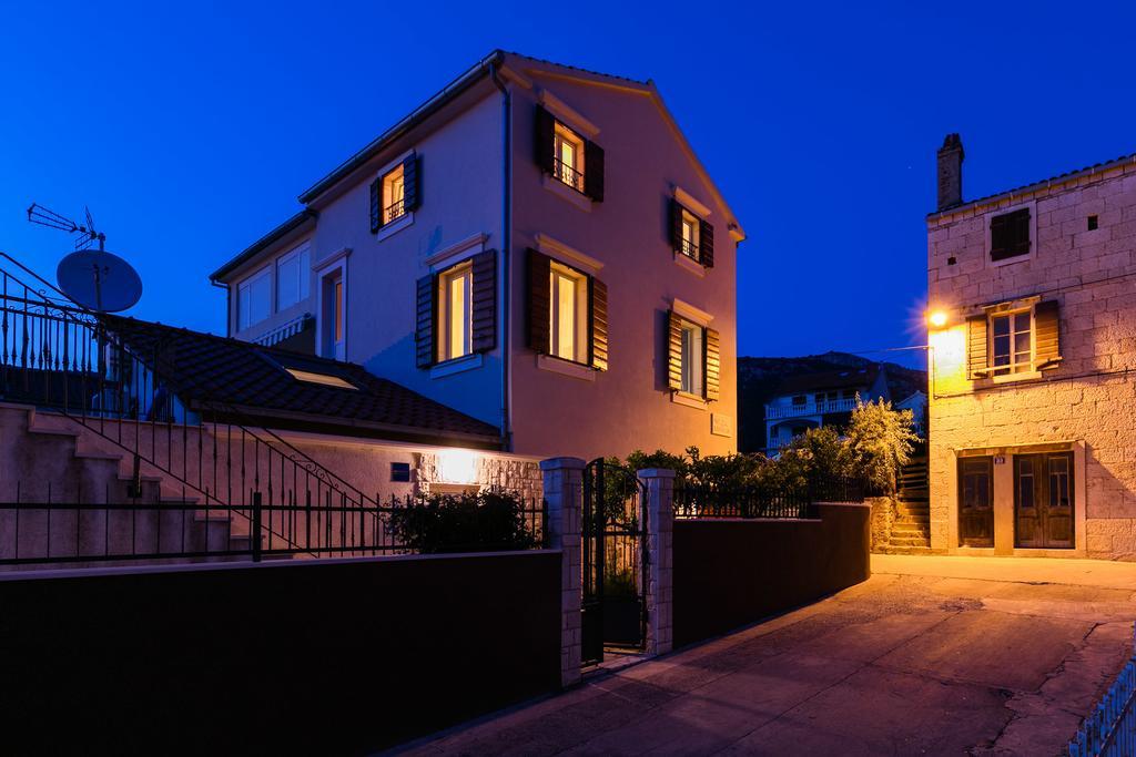 Appartement Kastelani